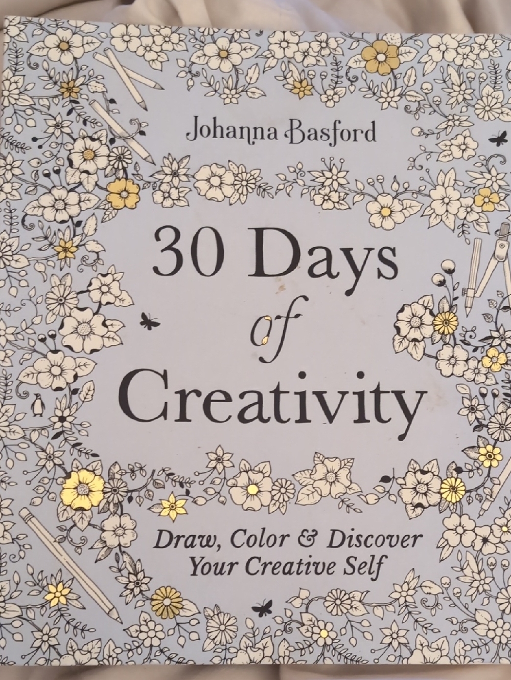 30 Days of Creativity Coloring Book - Light Blue & Gold